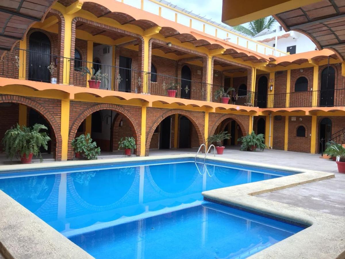 Lizmar Hotel Los Ayala Exterior foto